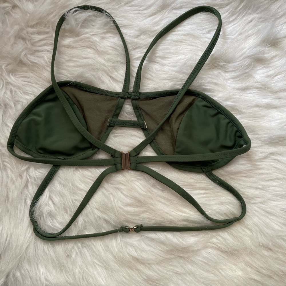 BFYNE designer bikini top. Small.